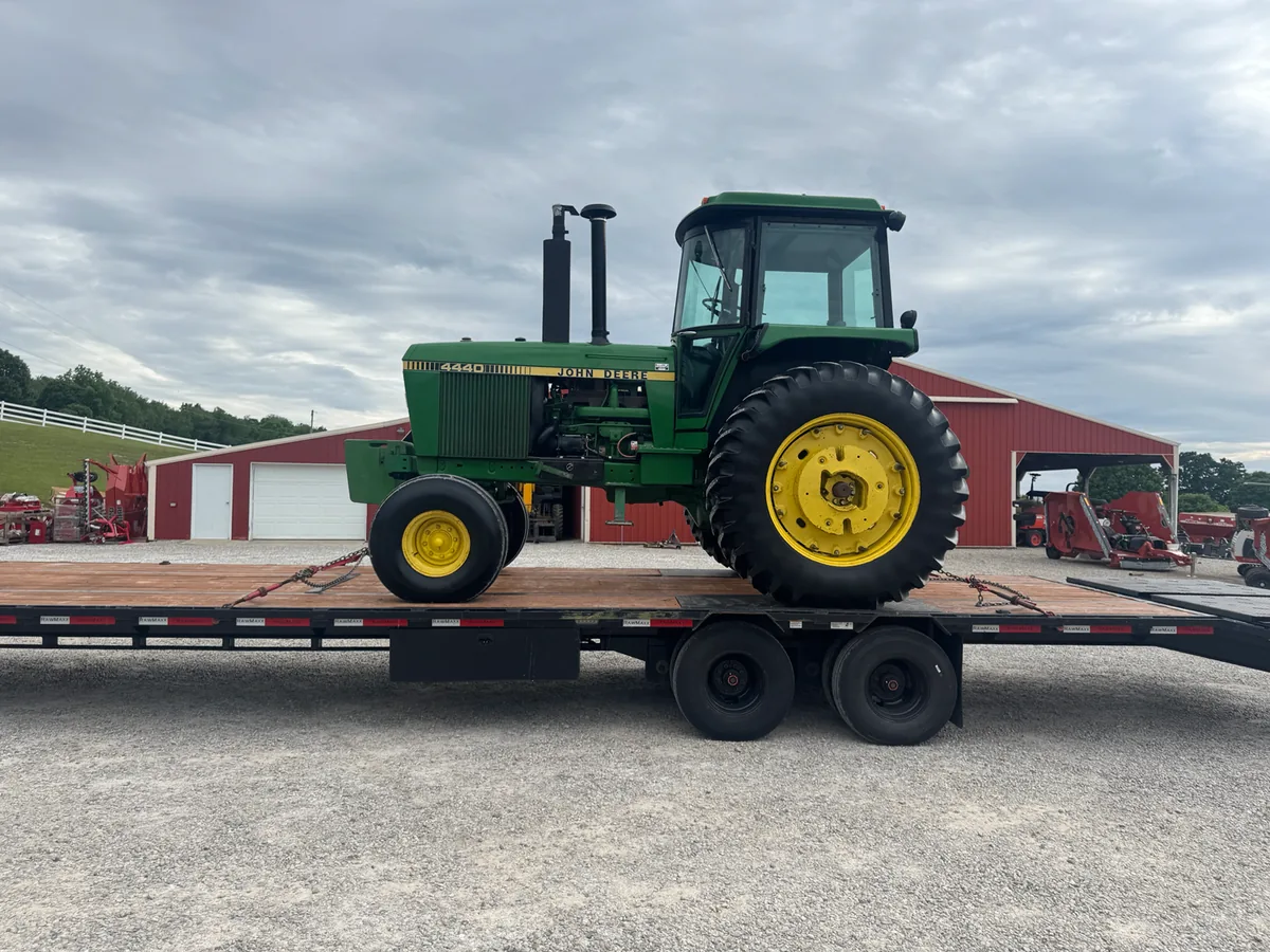 Agricultural Equipment — Agricultural Tractor
